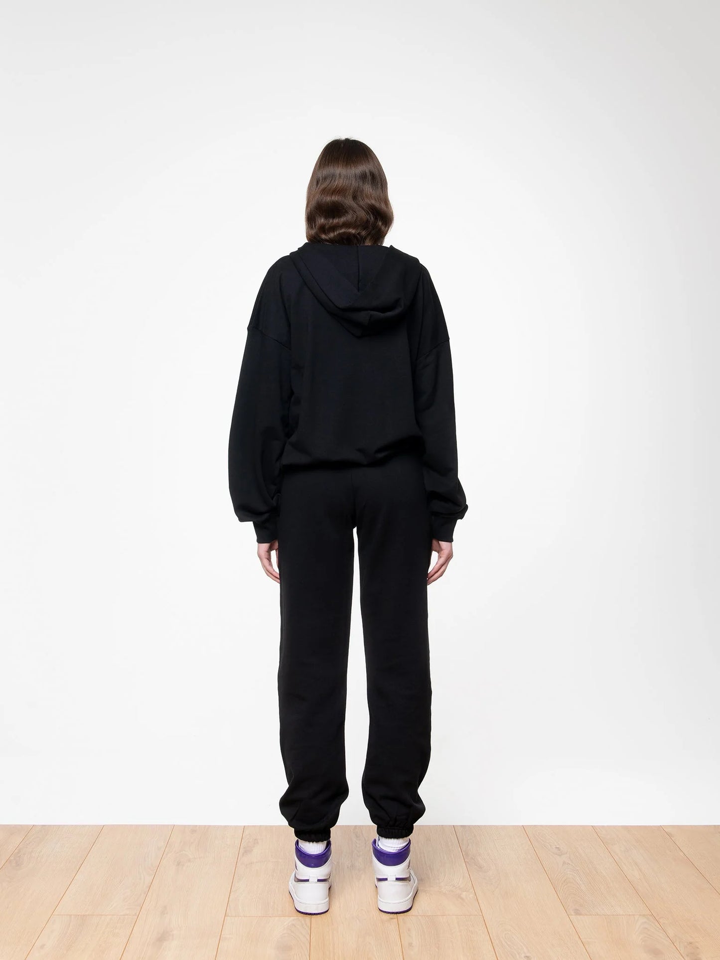 SOON TO BE ANNOUNCED Essentials Logo Zip Hoodie Peat Black