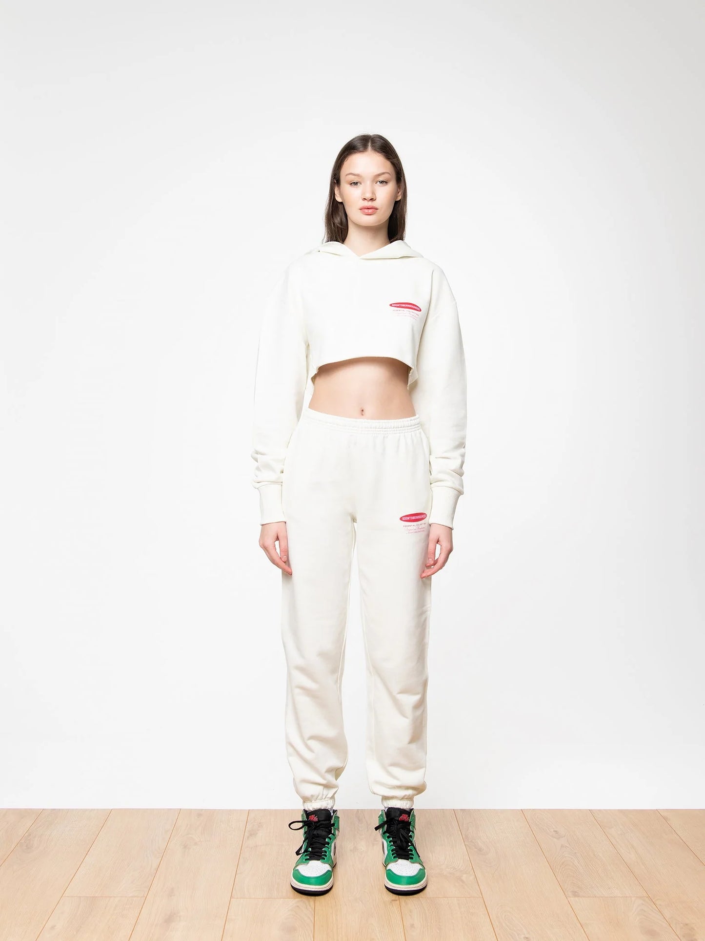 SOON TO BE ANNOUNCED Essentials Logo Sweatpants White Asparagus