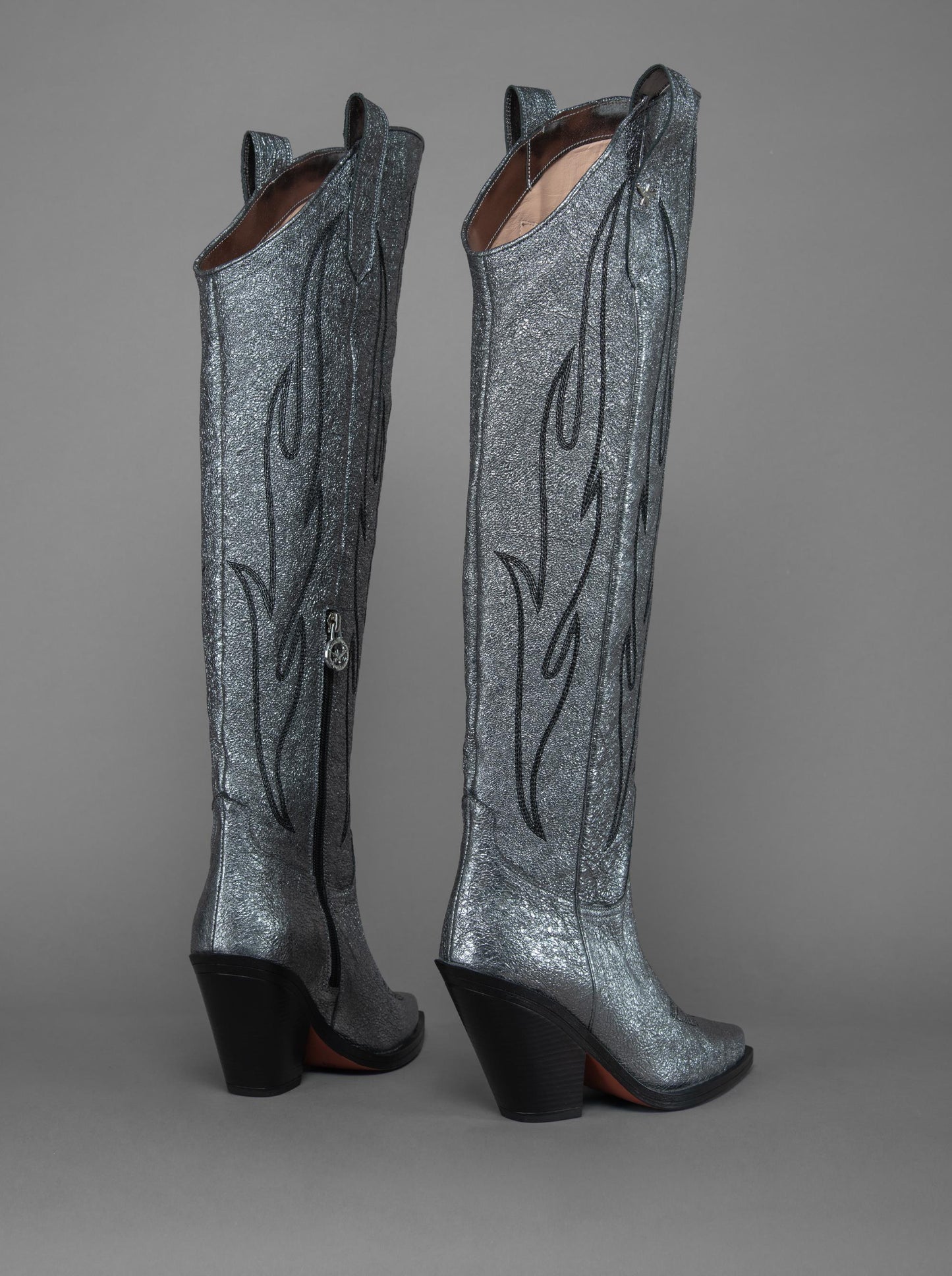 LOIE Crown Anthracite Leather Boots