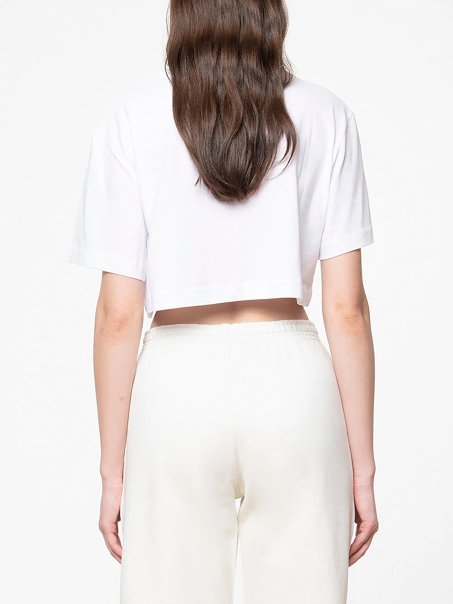SOON TO BE ANNOUNCED Essentials Logo Crop Fit S/S T-shirt Peat White