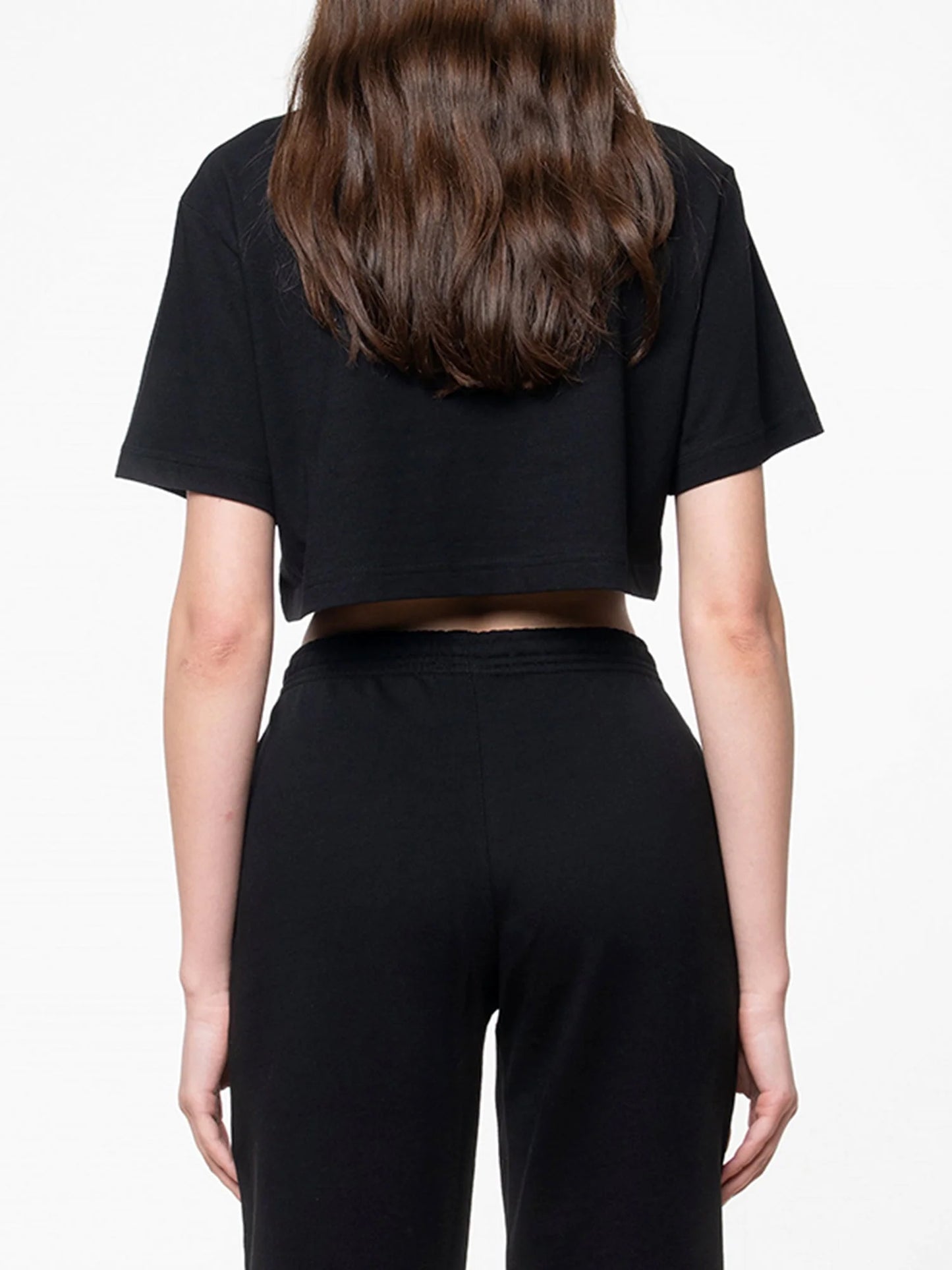 SOON TO BE ANNOUNCED Essentials Logo Crop Fit S/S T-shirt Peat Black