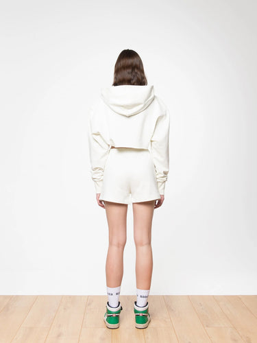 SOON TO BE ANNOUNCED  Essentials Logo Shorts White Asparagus