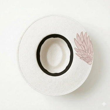CÉCIE FUERZA WHITE HAT