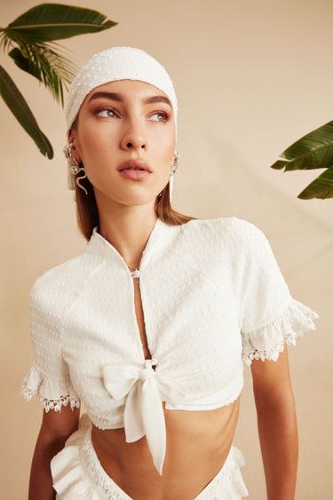 Zeynep Tosun GAIA Top