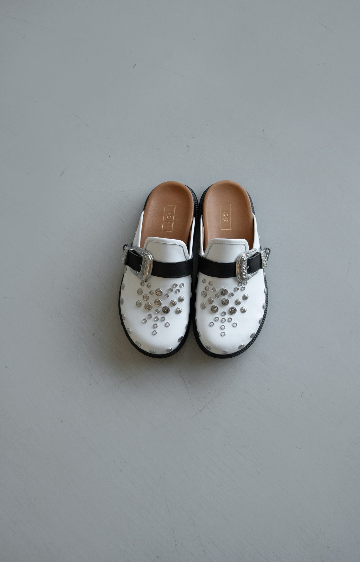 LOIE Sun White Leather Mules